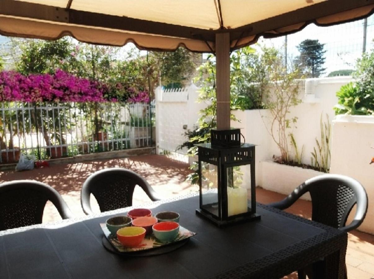 Villa Coral Mondello Palermo Exterior foto